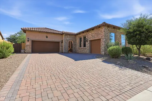 8437 E Lockwood Street, Mesa, AZ 85207