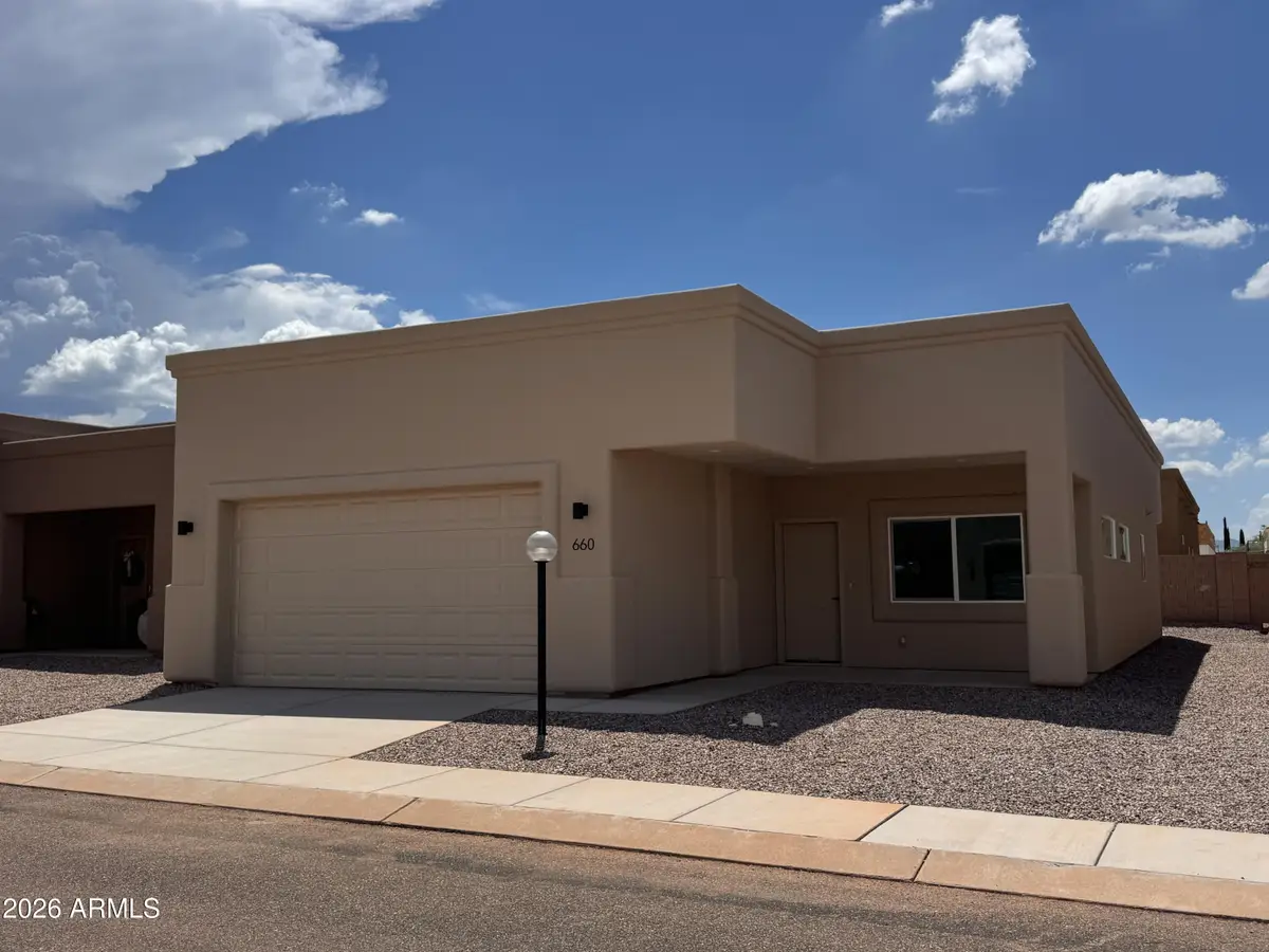 660 S Sky Ranch Road, Sierra Vista, AZ 85635 - #1
