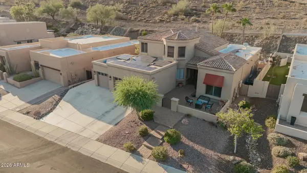 6022 W Robin Lane, Glendale, AZ 85310