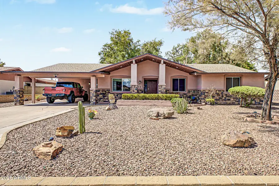 3228 W Sunnyside Avenue, Phoenix, AZ 85029 - #2