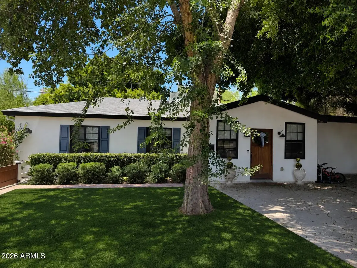 3501 E Piccadilly Road, Phoenix, AZ 85018 - #1