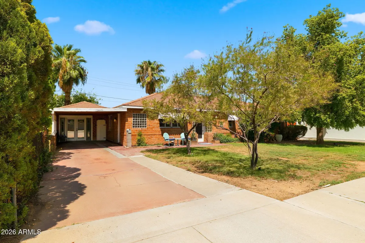 3008 N 24th Place, Phoenix, AZ 85016 - #1