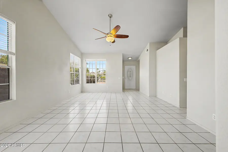 297 W Washington Avenue, Gilbert, AZ 85233 - #2