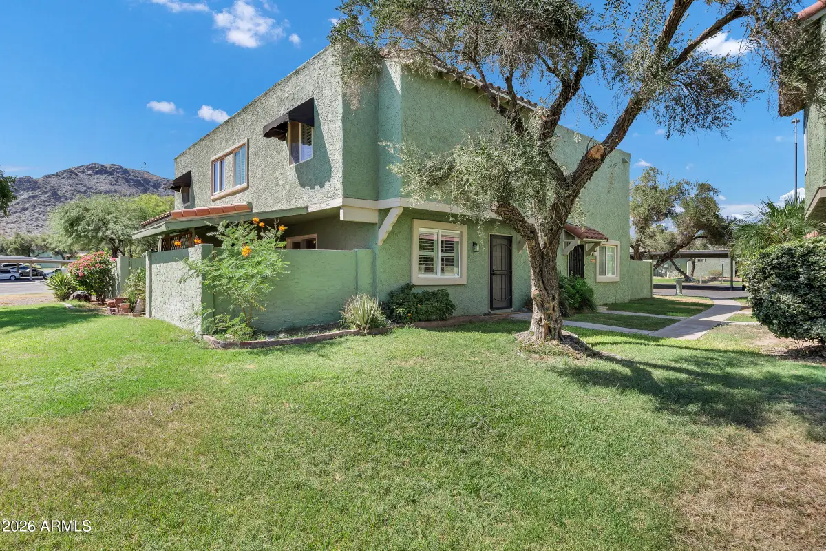 10208 N 8th Place #B, Phoenix, AZ 85020 - #1