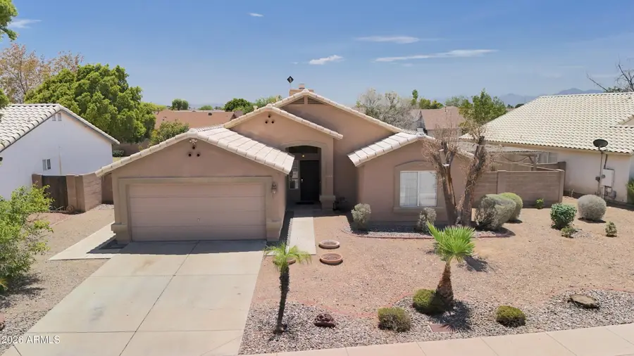 8565 W Denton Lane, Glendale, AZ 85305 - #2