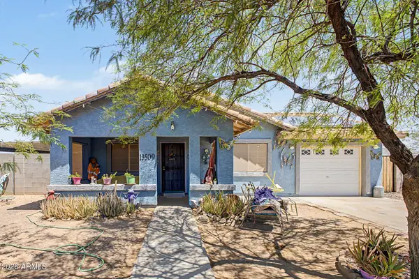 13509 S Silent Road, Arizona City, AZ 85123