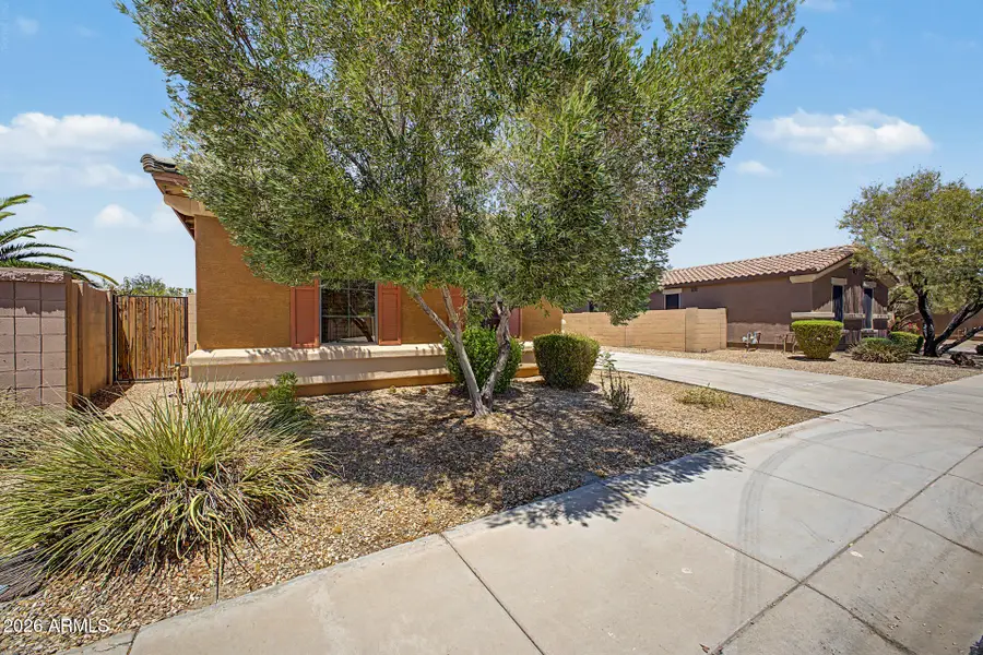 16066 W Anasazi Street, Goodyear, AZ 85338 - #3