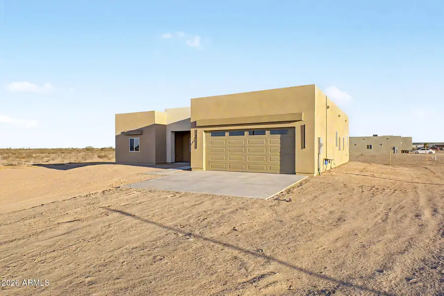 38253 W Missouri Avenue, Tonopah, AZ 85354 - #2