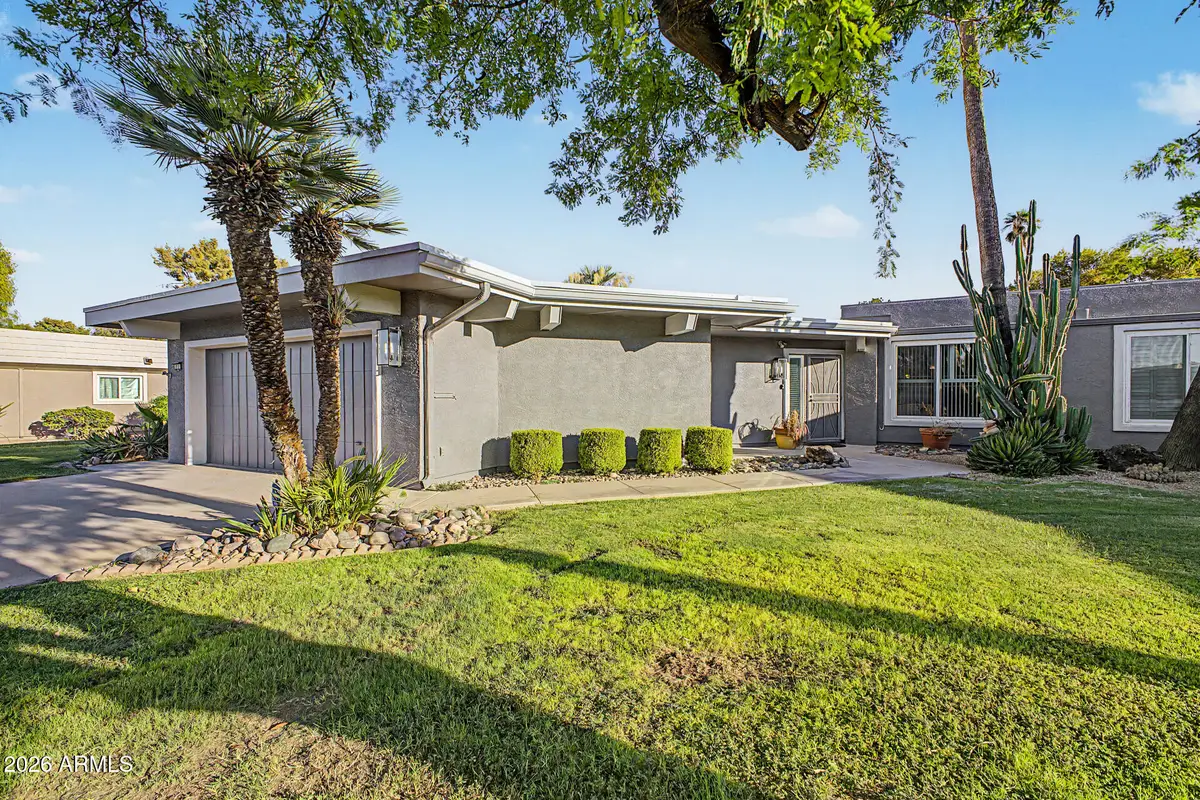 10501 W Pineaire Drive, Sun City, AZ 85351 - #1
