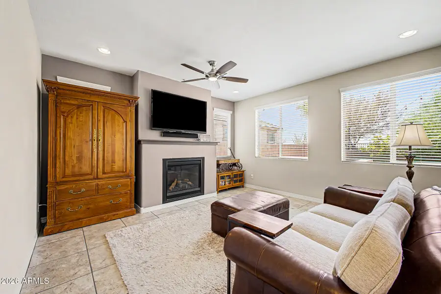 5432 S Mariposa Drive, Gilbert, AZ 85298 - #3