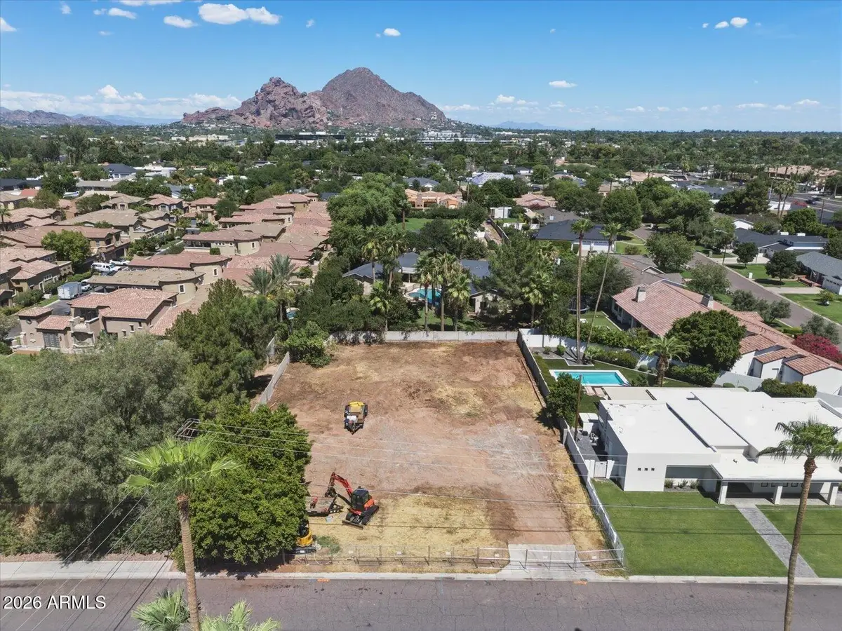 5041 N 34th Street #37, Phoenix, AZ 85018 - #1