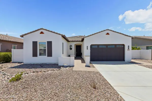 3325 E Coconino Dr Drive, Gilbert, AZ 85298