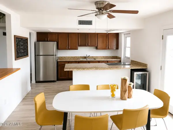 15 E Alameda Drive, Tempe, AZ 85282