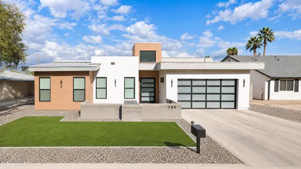744 E Myrtle Avenue, Phoenix, AZ 85020
