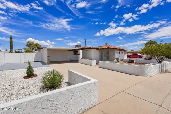 6532 W Medlock Drive, Glendale, AZ 85301