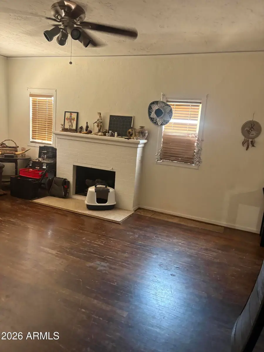 566 W Pinkley Avenue, Coolidge, AZ 85128 - #2