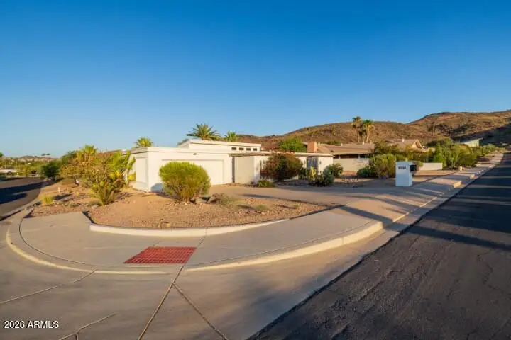13045 N 8th Avenue, Phoenix, AZ 85029 - #2