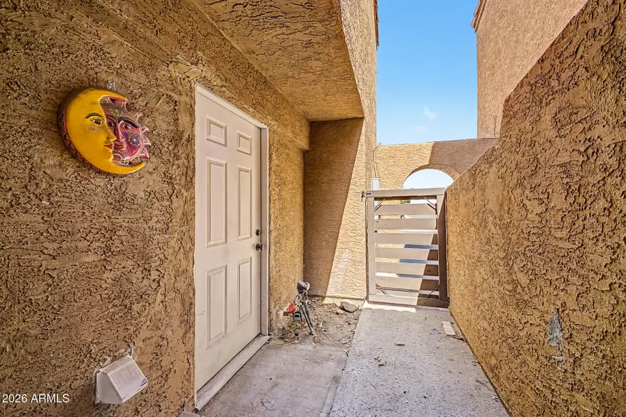2202 W Glenrosa Avenue #9, Phoenix, AZ 85015 - #2