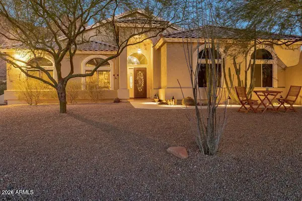 6036 E Greasewood Street, Apache Junction, AZ 85119
