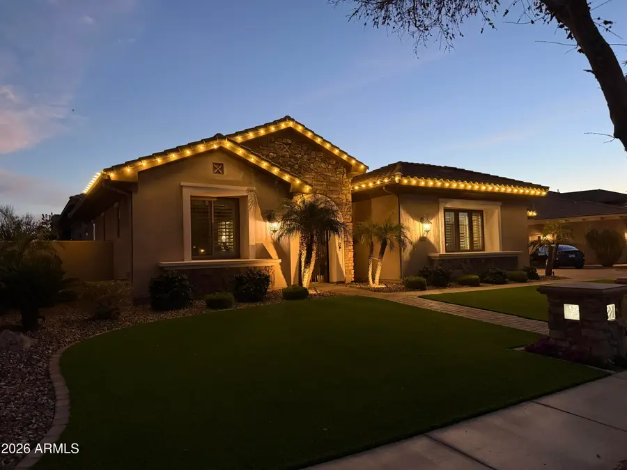305 W Grand Canyon Drive, Chandler, AZ 85248 - #2