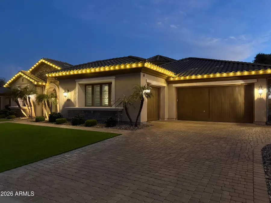 305 W Grand Canyon Drive, Chandler, AZ 85248 - #3