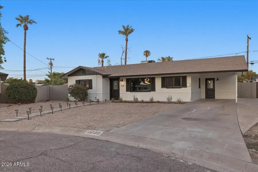 2038 E Cheery Lynne Road, Phoenix, AZ 85016 - #2