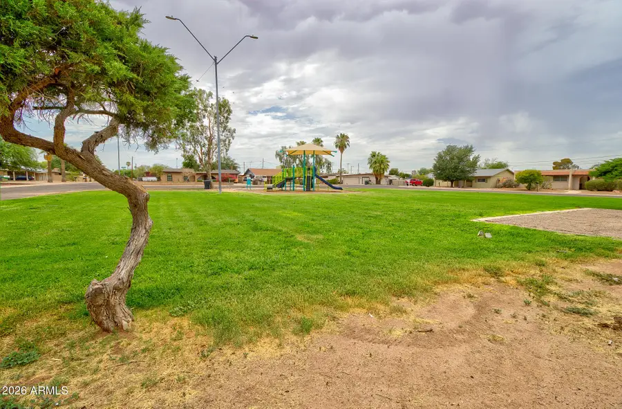 1128 N Walnut Drive, Casa Grande, AZ 85122 - #2