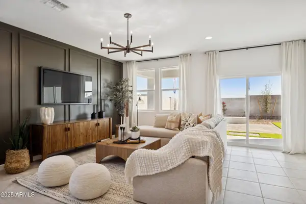8404 W Stargell Way, Florence, AZ 85132