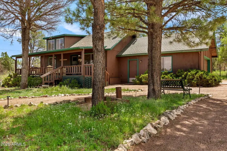 3351 Apache Drive --, Overgaard, AZ 85933 - #3
