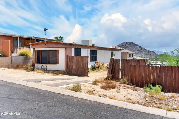 13029 N 18th Place, Phoenix, AZ 85022