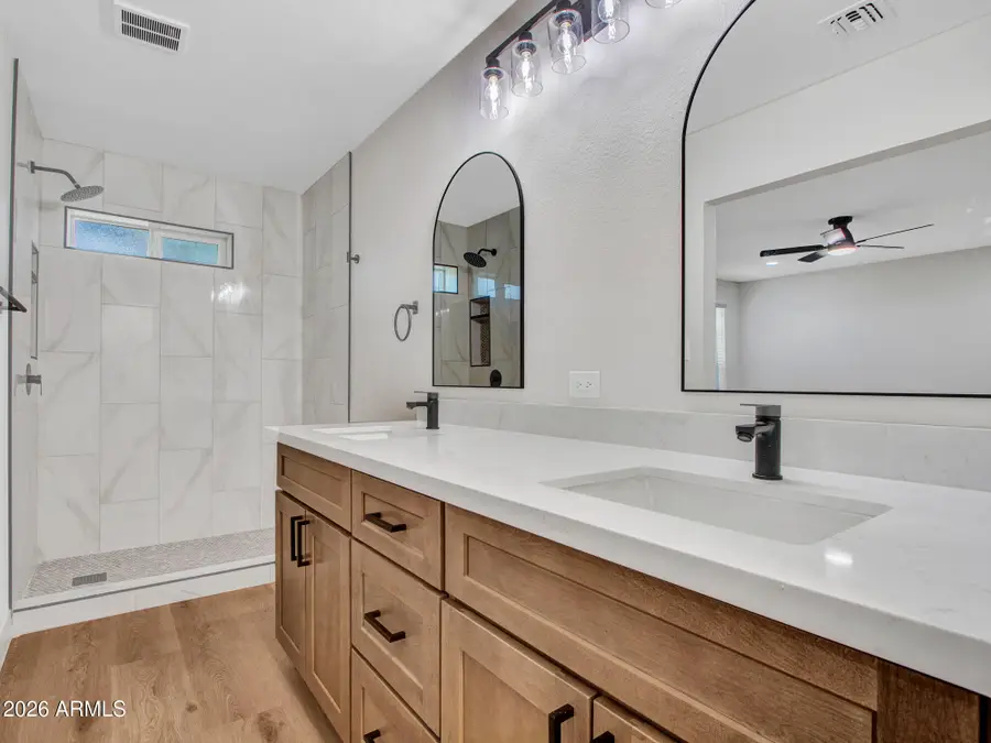 4915 W Shangri La Road, Glendale, AZ 85304 - #3