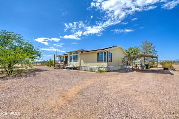 22148 W Gambit Trail, Wittmann, AZ 85361