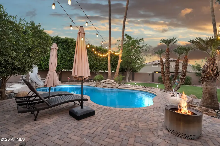 995 S Pueblo Street, Gilbert, AZ 85233 - #2