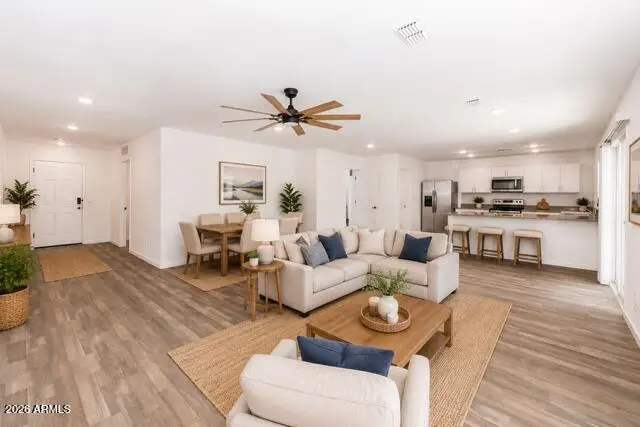 1441 E Tuscany Street, Casa Grande, AZ 85122 - #2