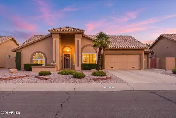 8811 W Kimberly Way, Peoria, AZ 85382