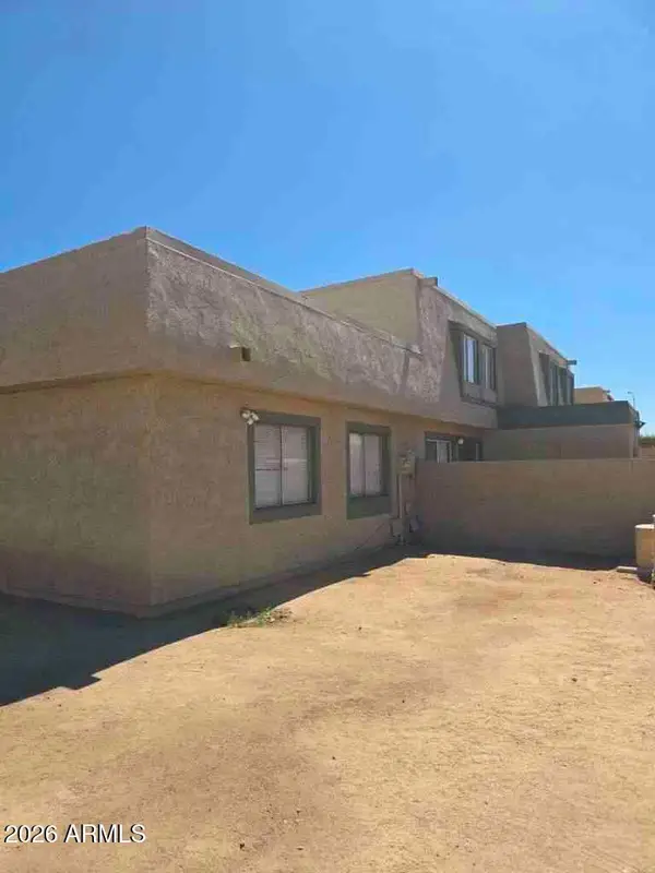 4450 E Pueblo Avenue, Phoenix, AZ 85040