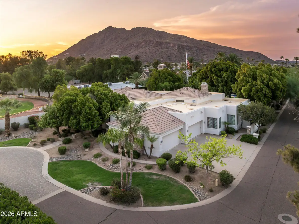 6243 E Camelback Road, Scottsdale, AZ 85251 - #1