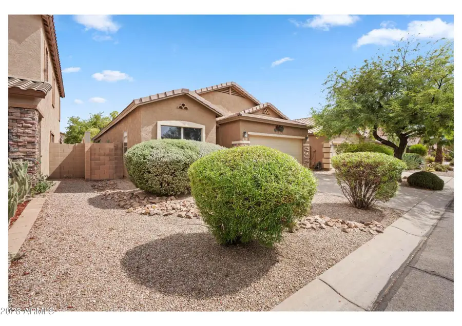 98 W Desert Vista Trail, San Tan Valley, AZ 85143 - #3