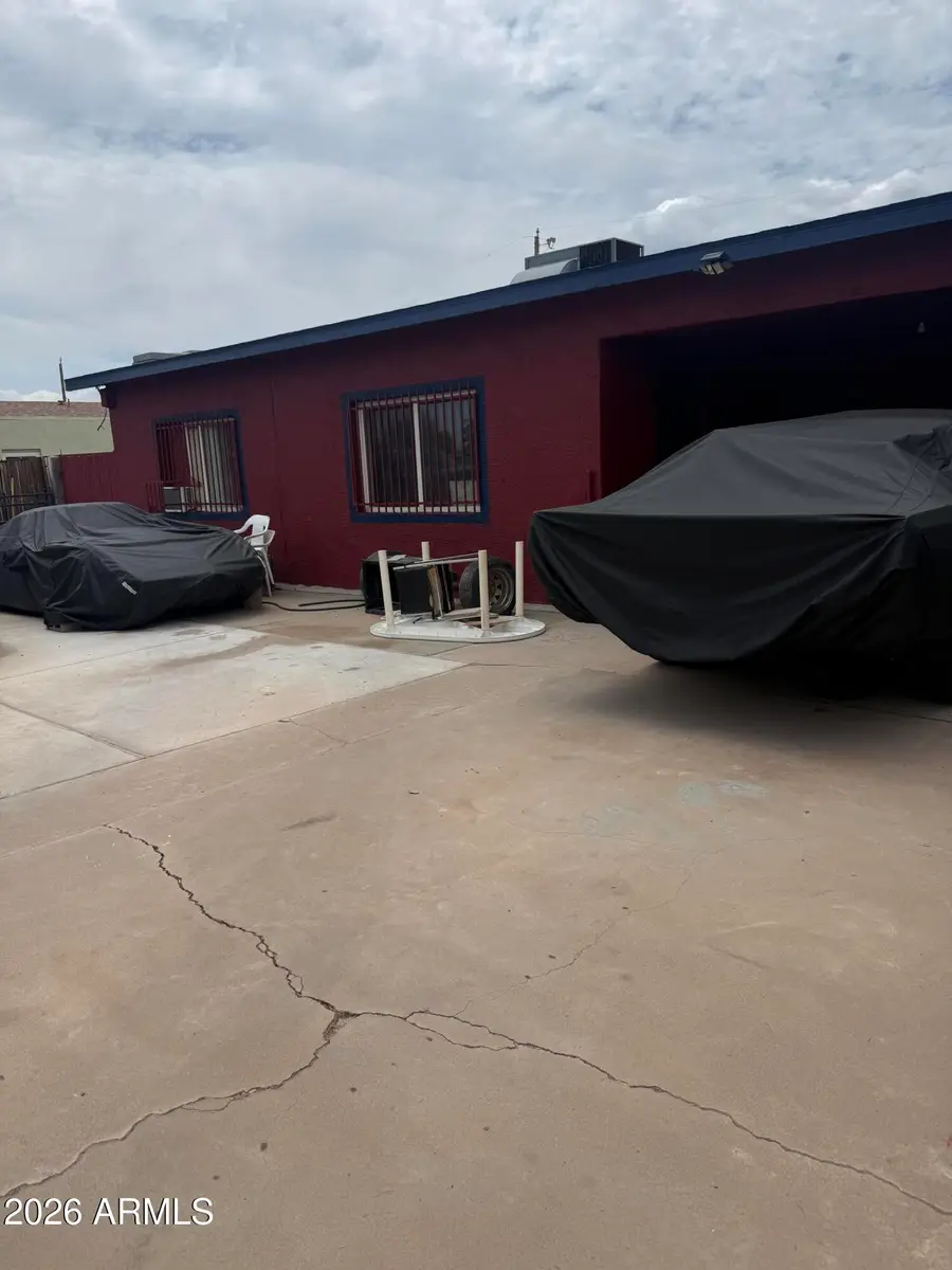 902 S 30th Drive, Phoenix, AZ 85009 - #2