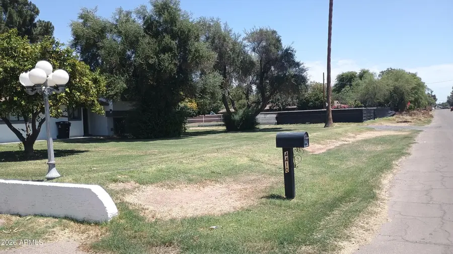 4410 W Banff Lane, Glendale, AZ 85306 - #2