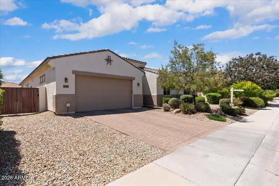 15737 W Wilshire Drive, Goodyear, AZ 85395 - #2