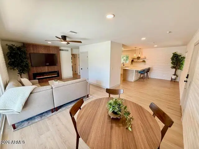 1901 E Missouri Avenue #220, Phoenix, AZ 85016 - #1