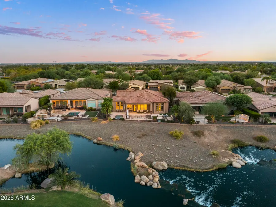 12926 W Red Fox Road, Peoria, AZ 85383 - #3