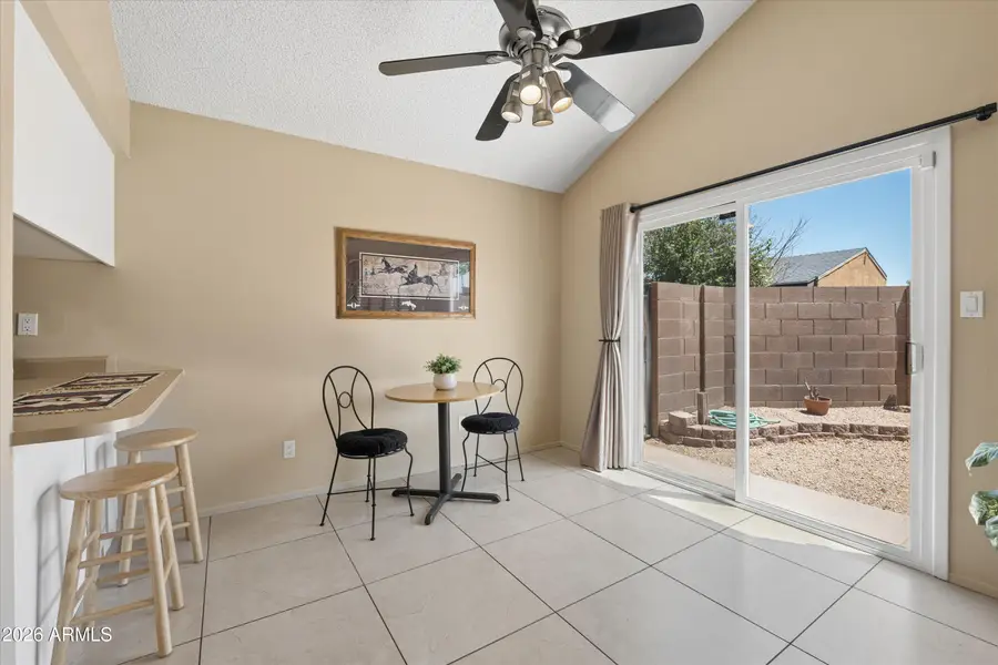 905 S Hacienda Drive, Tempe, AZ 85281 - #3