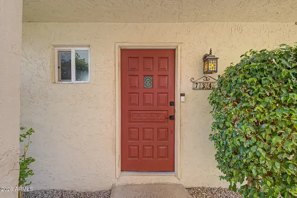 7347 E Thornwood Drive, Scottsdale, AZ 85251