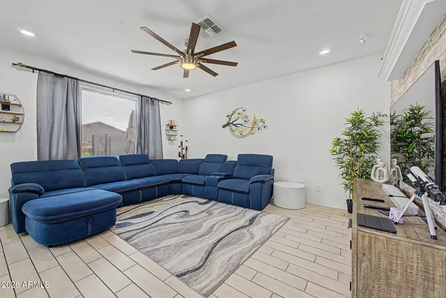 12333 W Kaler Drive, Glendale, AZ 85307 - #3