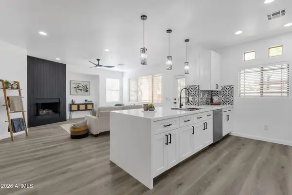 11500 E Cochise Drive #1047, Scottsdale, AZ 85259
