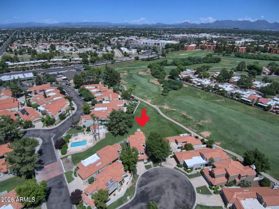 4020 E Laurel Lane, Phoenix, AZ 85028 - #2