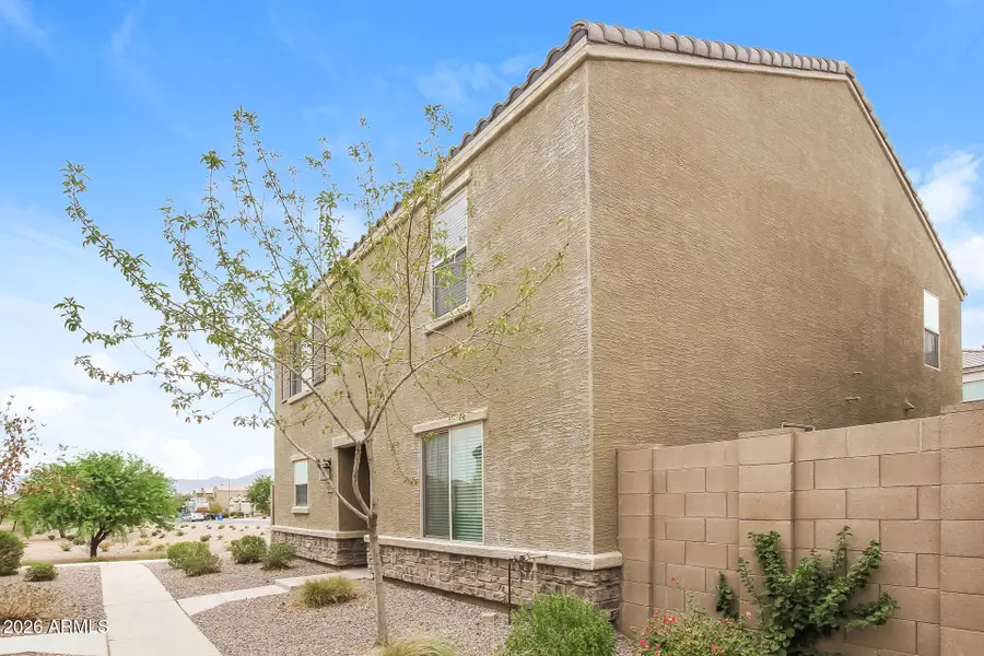 8235 W Odeum Lane, Phoenix, AZ 85043 - #2