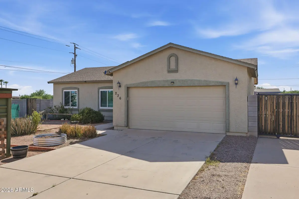 236 N Thunderbird Drive, Apache Junction, AZ 85120 - #1